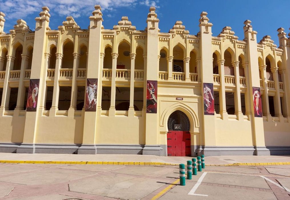 La plaza de toros de Albacete ‘se viste de gala’ para su feria